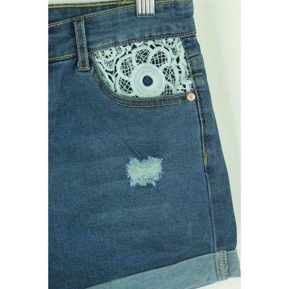 Soho Denim Shorts Girls 12 Blue Crochet Lace Distressed New - Picture 6 of 6